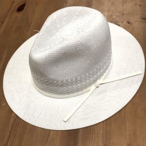 White wide brim hat